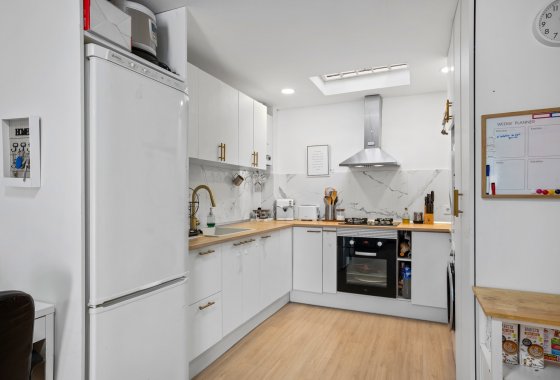 Resale - Apartment  - Torrevieja - La Siesta