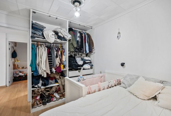 Resale - Apartment  - Torrevieja - La Siesta