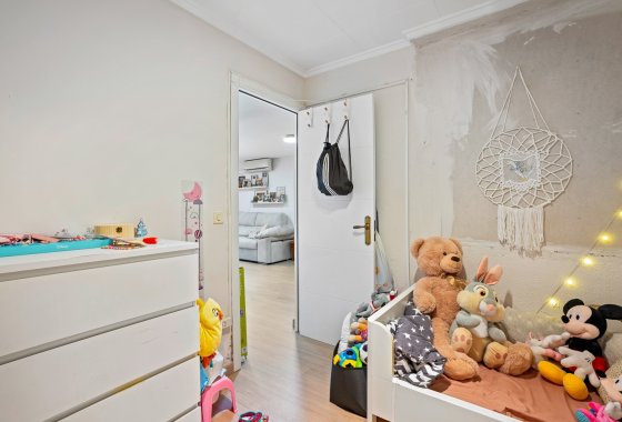 Resale - Apartment  - Torrevieja - La Siesta