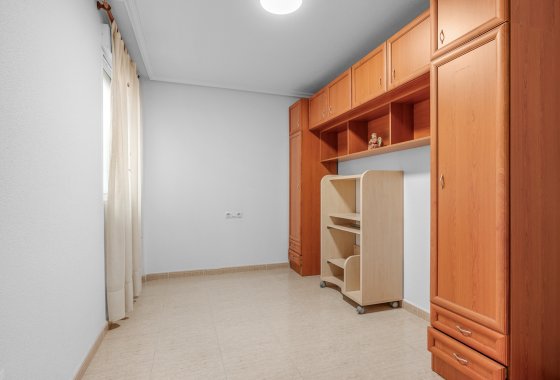 Reventa - Apartamento  - Torrevieja