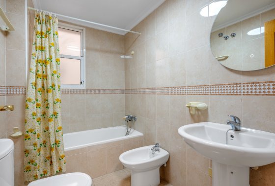 Reventa - Apartamento  - Torrevieja