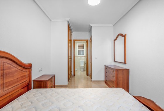 Reventa - Apartamento  - Torrevieja