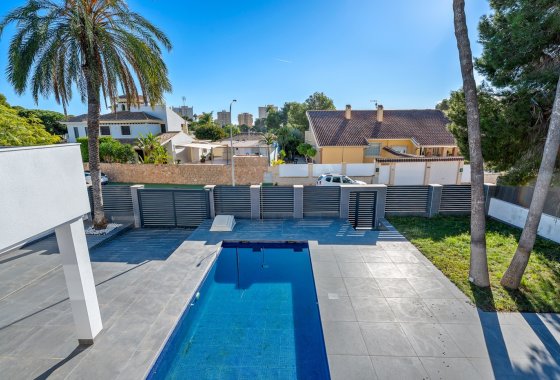 Перепродажа - Villa - Campoamor