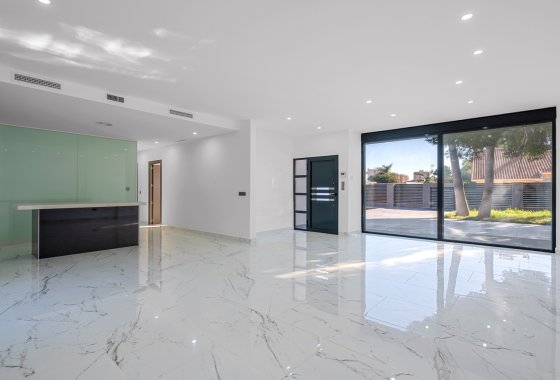 Перепродажа - Villa - Campoamor