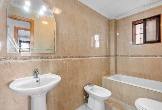 Reventa - Apartamento  - Daya Vieja