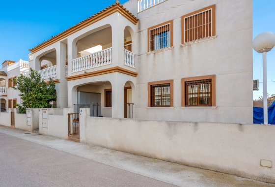 Reventa - Apartamento  - Daya Vieja