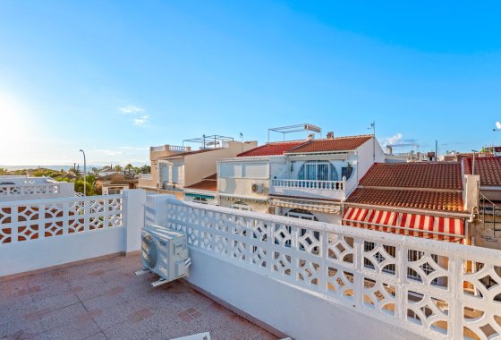 Перепродажа - Вилла / Полуотдельная - Torrevieja - El chaparral