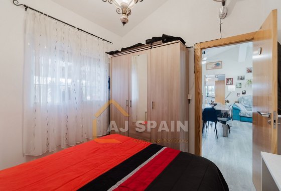 Resale - Country Estate - Fortuna