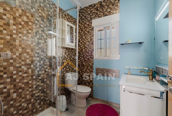 Resale - Country Estate - Fortuna