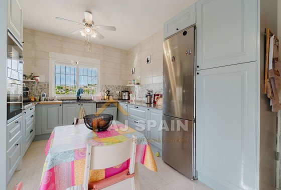 Resale - Country Estate - Fortuna