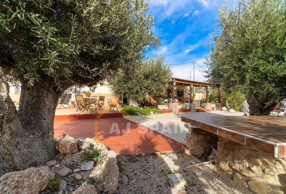 Resale - Country Estate - Fortuna