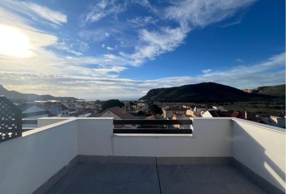 New Build - Villa / ikerházfél - La Union