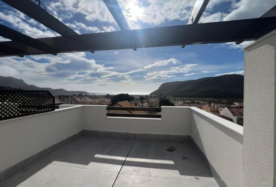 New Build - Villa / ikerházfél - La Union