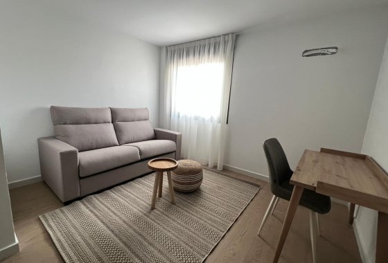 New Build - Villa / ikerházfél - La Union