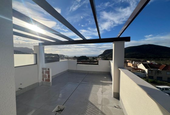 New Build - Villa / ikerházfél - La Union