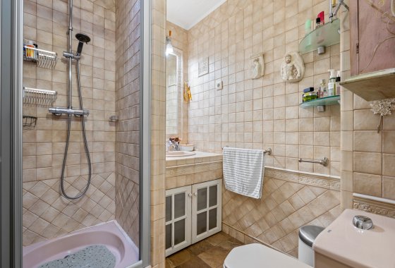 Herverkoop - Appartement  - Torrevieja