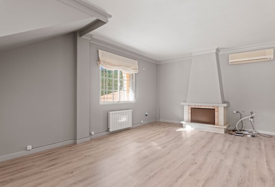 Перепродажа - Villa - Torrevieja - Los Balcones