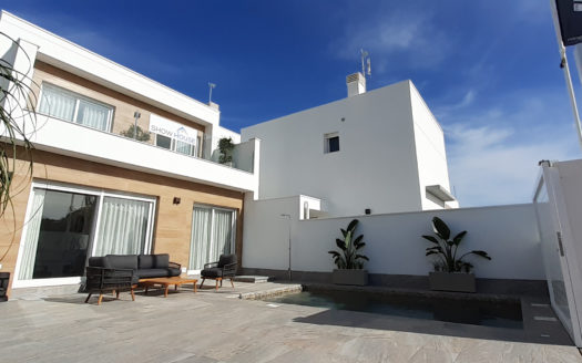 Preciosa Villa en San Pedro del Pinatar a 2km de la Playa